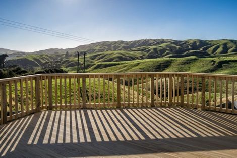 Photo of property in 52 Mo Street, Camborne, Porirua, 5026