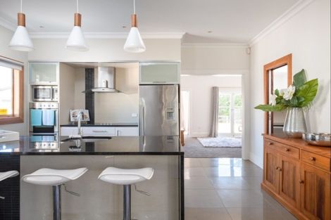 Photo of property in 82 Stout Street, Whataupoko, Gisborne, 4010