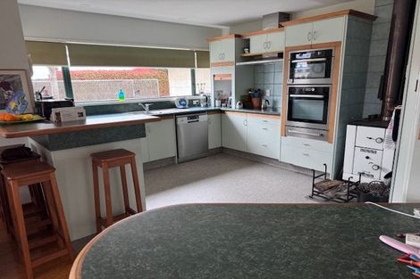 Photo of property in 132 Round Hill Road, Loburn, 7472