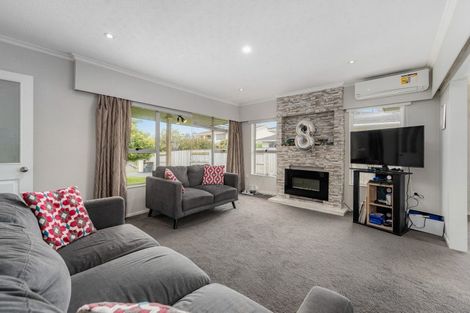 Photo of property in 7 Denver Place, Milson, Palmerston North, 4414