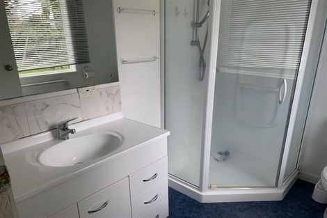 Photo of property in 10 Kennedy Avenue, Forrest Hill, Auckland, 0620