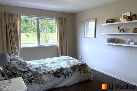 Photo of property in 11 Second Avenue, Glenbrook, Waiuku, 2681