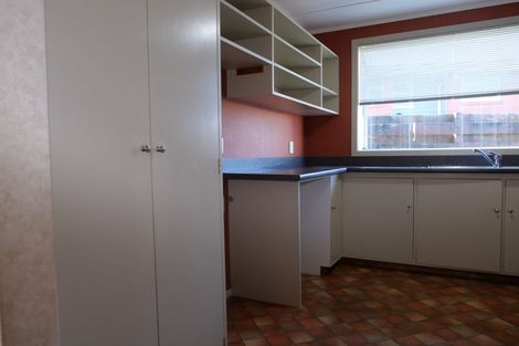 Photo of property in 115 Gloaming Hill, Titahi Bay, Porirua, 5022