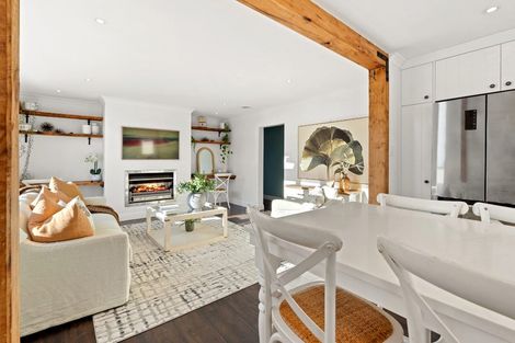 Photo of property in 1047 Whangaparaoa Road, Tindalls Beach, Whangaparaoa, 0930