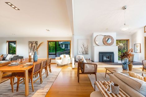 Photo of property in 163 West Harbour Drive, West Harbour, Auckland, 0618