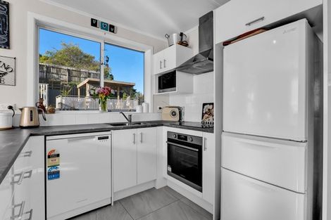 Photo of property in 19 Clearmont Crescent, Blagdon, New Plymouth, 4310