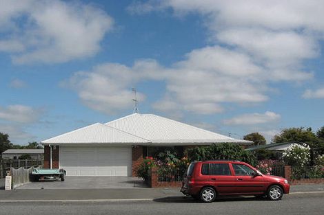 Photo of property in 74 Cox Street, Ashburton, 7700