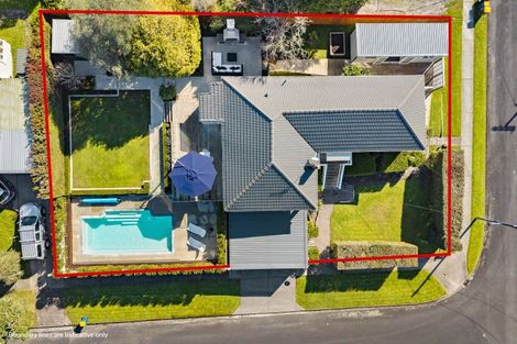 Photo of property in 1 Cassino Street, Bayswater, Auckland, 0622