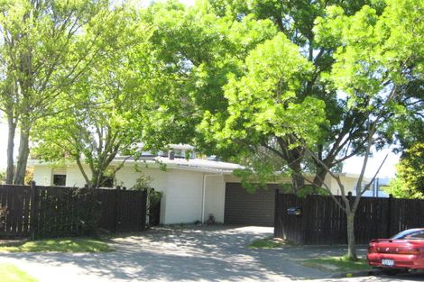 Photo of property in 206 Memorial Avenue, Burnside, Christchurch, 8053