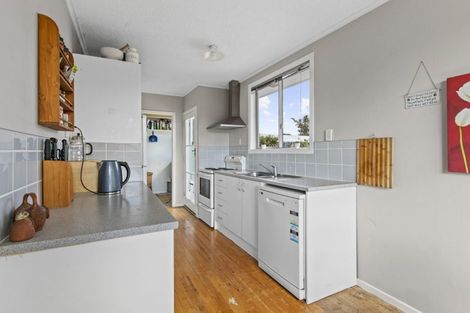 Photo of property in 24 Susan Place, Deanwell, Hamilton, 3206