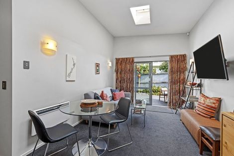 Photo of property in 11 Plynlimon Road, Fendalton, Christchurch, 8052