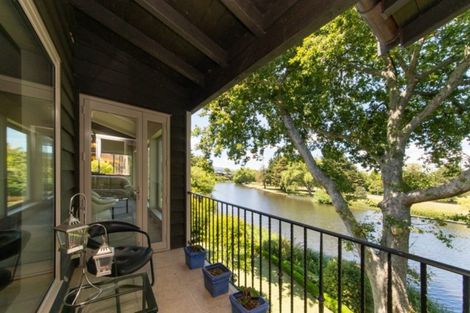 Photo of property in 12 Pastoral Lane, Hokowhitu, Palmerston North, 4410