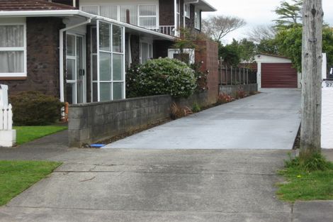 Photo of property in 4/25 Wallath Road, Westown, New Plymouth, 4310