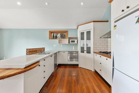 Photo of property in 23 Inglis Street, Seatoun, Wellington, 6022