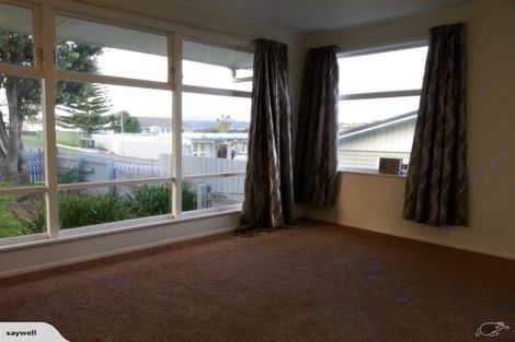 Photo of property in 421 Warspite Avenue, Ascot Park, Porirua, 5024