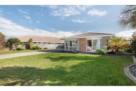 Photo of property in 18 Ocean Crest, Papamoa Beach, Papamoa, 3118