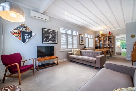 Photo of property in 5 Sentinel Road, Herne Bay, Auckland, 1011