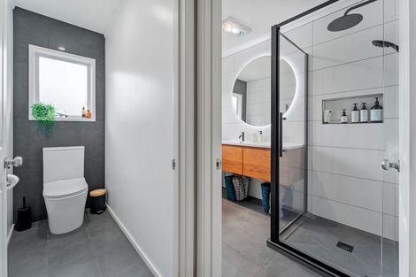 Photo of property in 287d Vipond Road, Stanmore Bay, Whangaparaoa, 0932