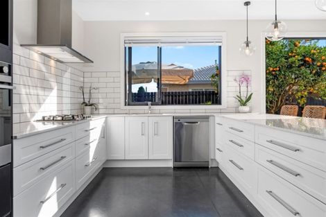 Photo of property in 21a Ngahere Street, Otumoetai, Tauranga, 3110