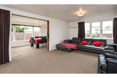 Photo of property in 9 Bronwyn Street, Mairehau, Christchurch, 8052