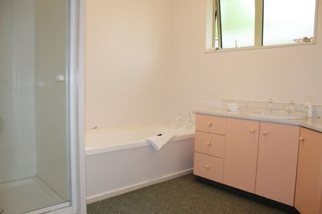 Photo of property in 8 Dalhousie Place, Te Anau, 9600