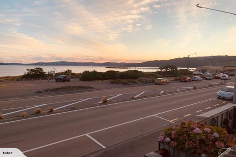 Photo of property in 141a The Esplanade, Petone, Lower Hutt, 5012