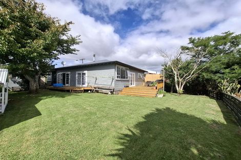 Photo of property in 222 Frankley Road, Frankleigh Park, New Plymouth, 4310