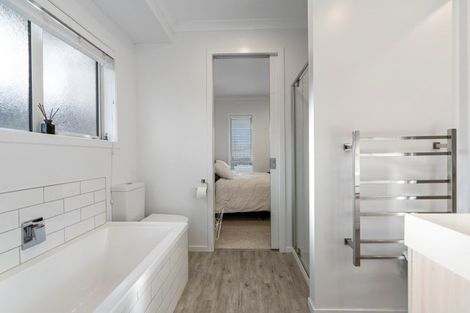 Photo of property in 7 Raiha Street, Papamoa Beach, Papamoa, 3118