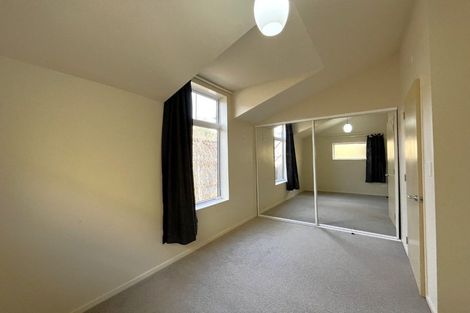 Photo of property in Pirie Street Townhouses, 35/35 Pirie Street, Mount Victoria, Wellington, 6011