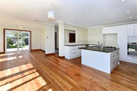Photo of property in 62 Stapletons Road, Richmond, Christchurch, 8013