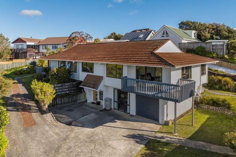 Photo of property in 31a Bodmin Terrace, Camborne, Porirua, 5026