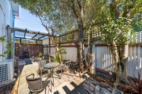 Photo of property in 6/100 Martin Street, Wallaceville, Upper Hutt, 5018