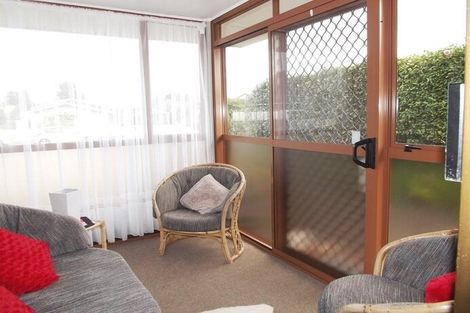 Photo of property in 10 Te Kama Street, Levin, 5510