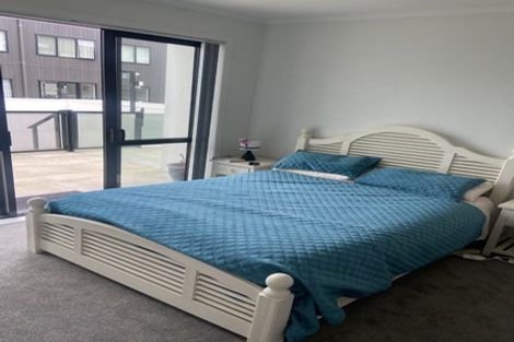 Photo of property in 1/11 Carlos Drive, Flat Bush, Auckland, 2016