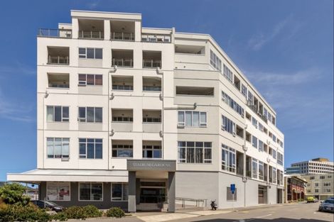 Photo of property in Stadium Garden Flats, 116/107 Thorndon Quay, Pipitea, Wellington, 6011