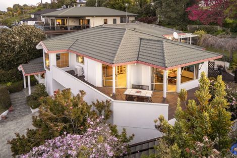 Photo of property in 83 Hetley Crescent, Taradale, Napier, 4112