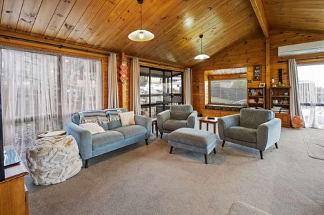 Photo of property in 6a Edward Street, Western Heights, Rotorua, 3015