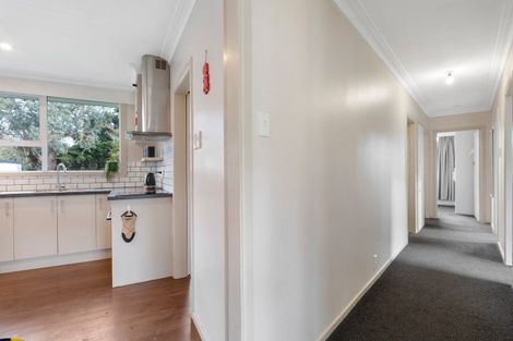 Photo of property in 12 Waldron Crescent, Green Island, Dunedin, 9018