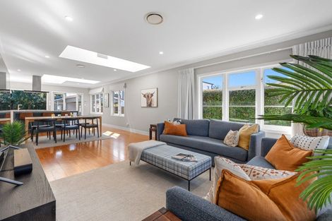 Photo of property in 77 Milton Road, Otumoetai, Tauranga, 3110