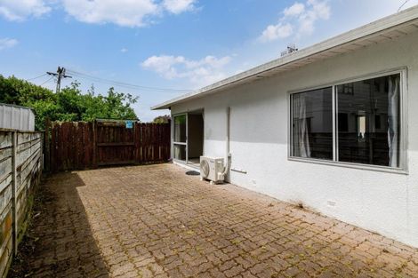 Photo of property in 4a Kent Crescent, Awapuni, Palmerston North, 4412