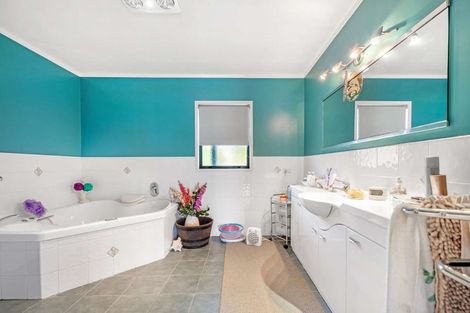 Photo of property in 19 Torsby Road, Coopers Beach, 0420