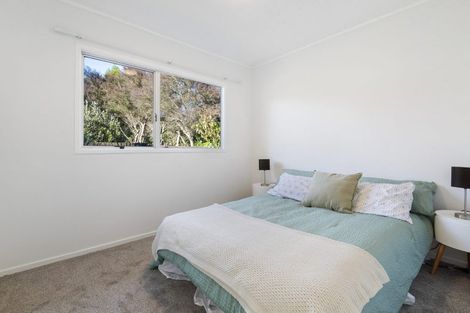 Photo of property in 7 Hotspur Place, Bayview, Auckland, 0629