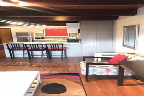 Photo of property in 2/33 Newbridge Place, Ilam, Christchurch, 8041