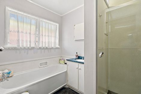 Photo of property in 31 Cumberland Crescent, Welcome Bay, Tauranga, 3112