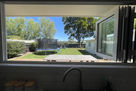 Photo of property in 12 Aspiring Avenue, Milson, Palmerston North, 4414