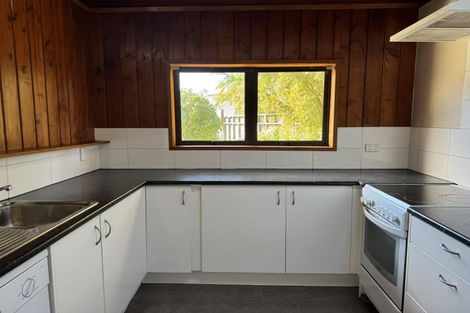 Photo of property in 572 Beach Road, Rothesay Bay, Auckland, 0630