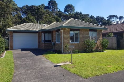 Photo of property in 10 Waimoko Glen, Swanson, Auckland, 0612