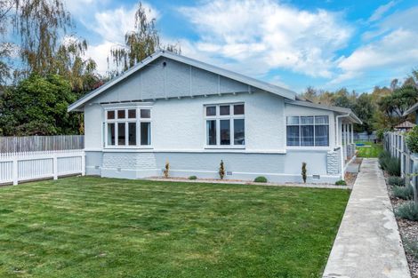 Photo of property in 17 Parsonage Road, Waimate, 7924