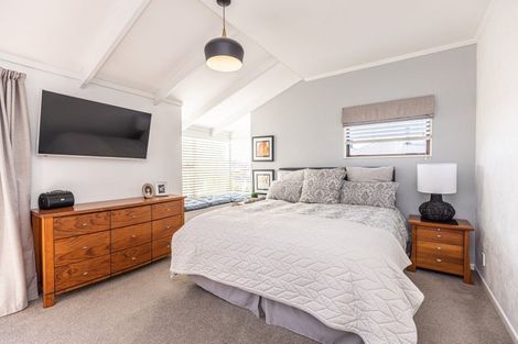 Photo of property in 5 Grey Street, College Estate, Whanganui, 4500