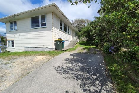 Photo of property in 21 Arene Grove, Titahi Bay, Porirua, 5022